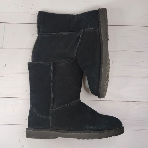 Xhilaration Karenza black suede button up boots size 7 - Picture 5 of 8